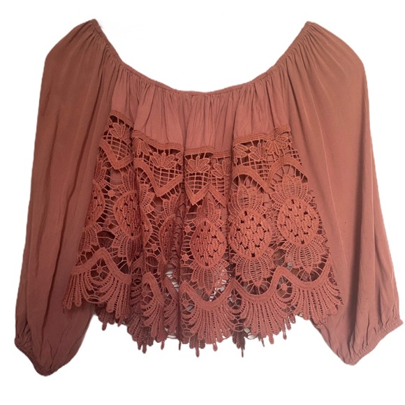 LA Hearts Off the Shoulder Crochet Cropped Top - Picture 7 of 8